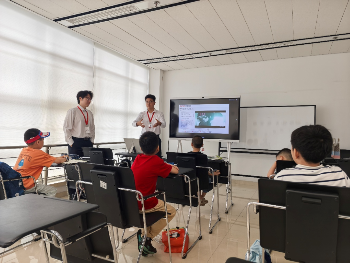 暑期托管12 暑期托管12